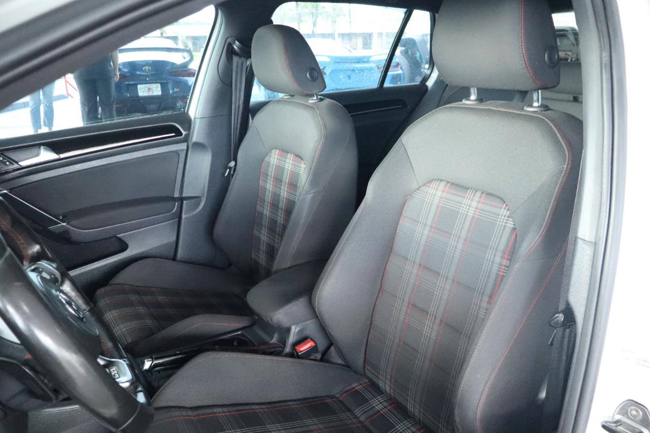 Volkswagen Golf GTI 2.0T 4-Door S DSG 2017