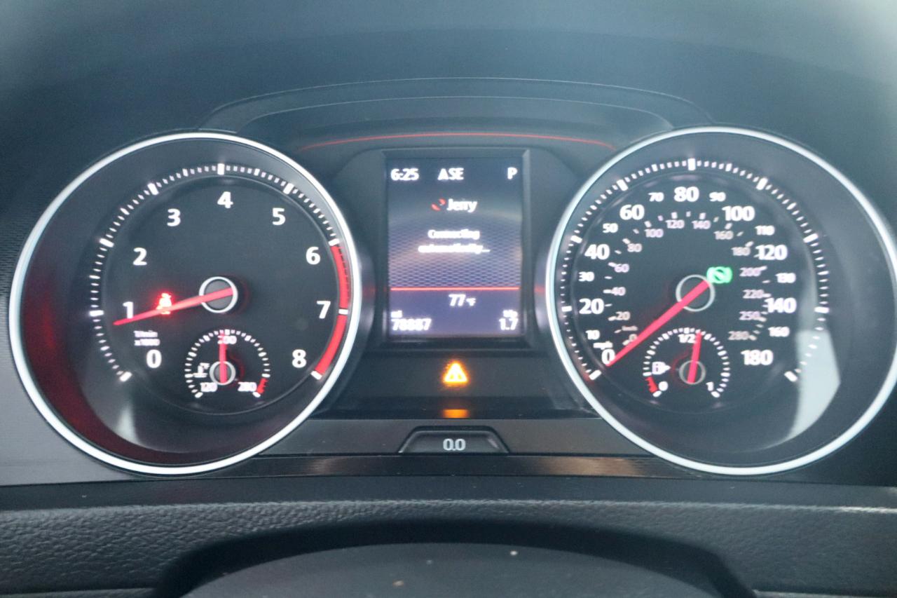 Volkswagen Golf GTI 2.0T 4-Door S DSG 2017
