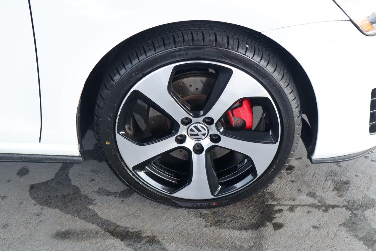 Volkswagen Golf GTI 2.0T 4-Door S DSG 2017