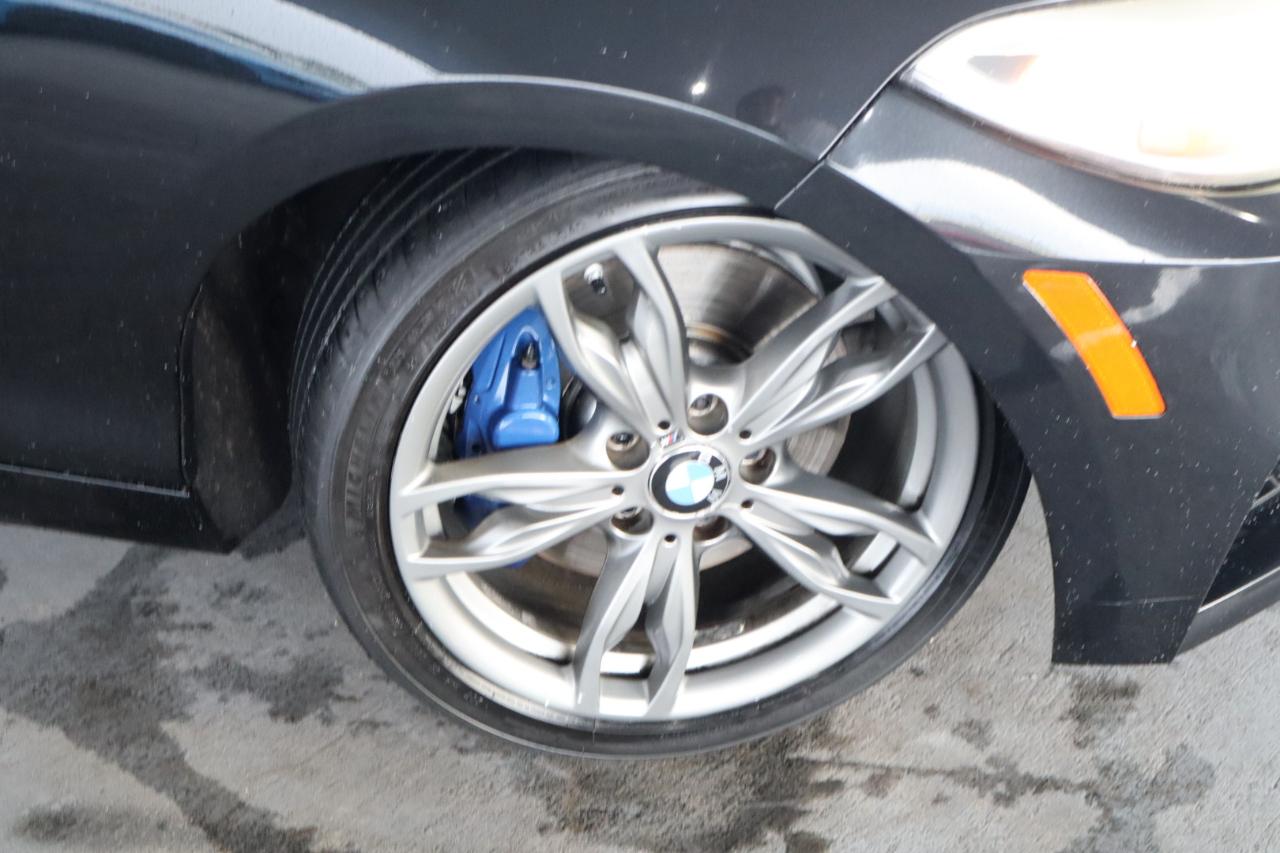 BMW 2 Series 2dr Cpe M235i RWD 2014