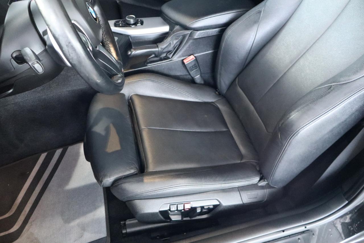BMW 2 Series 2dr Cpe M235i RWD 2014