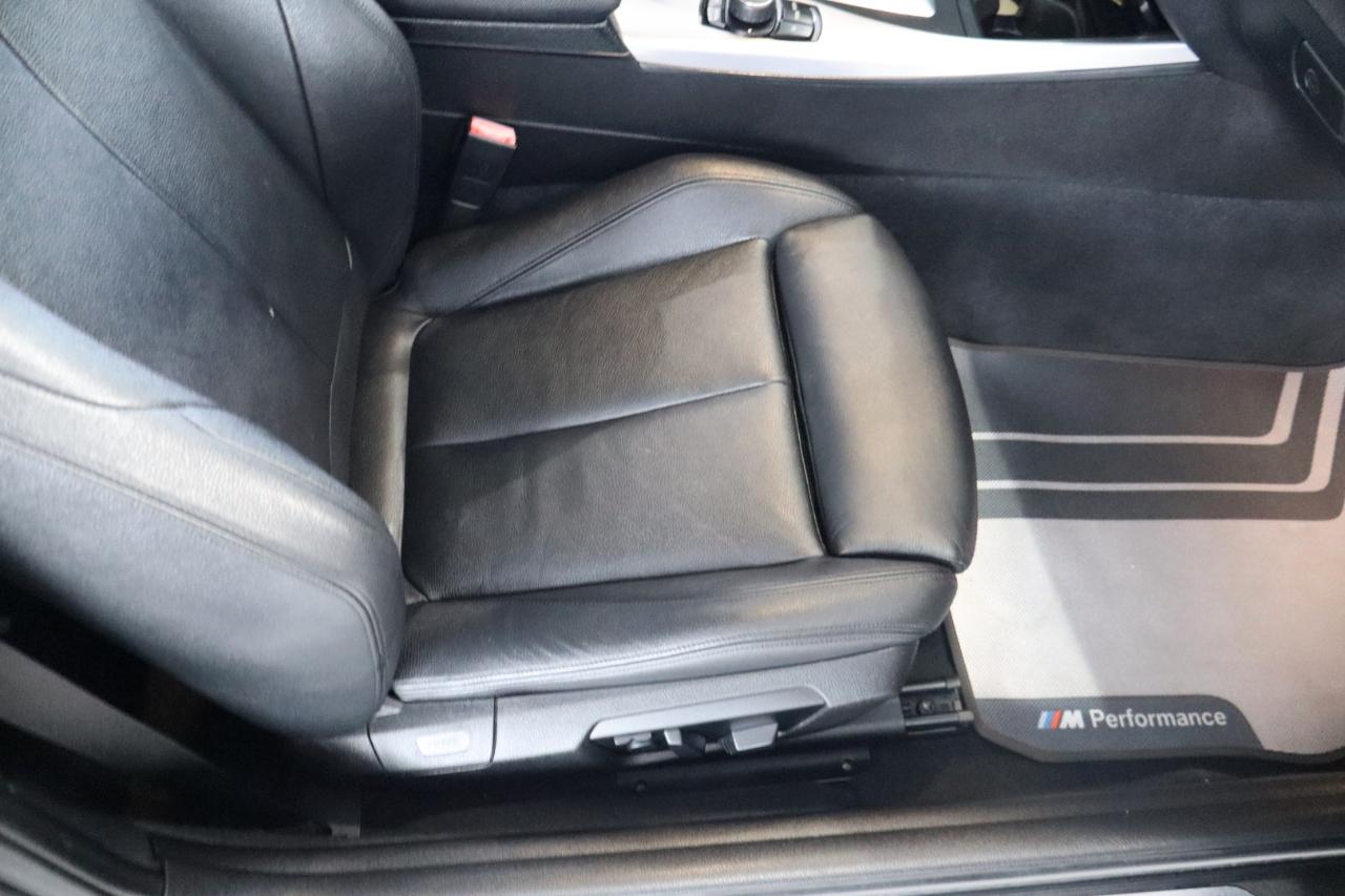 BMW 2 Series 2dr Cpe M235i RWD 2014