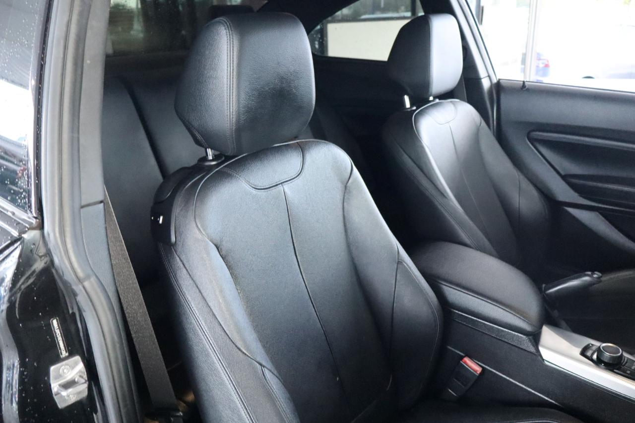 BMW 2 Series 2dr Cpe M235i RWD 2014