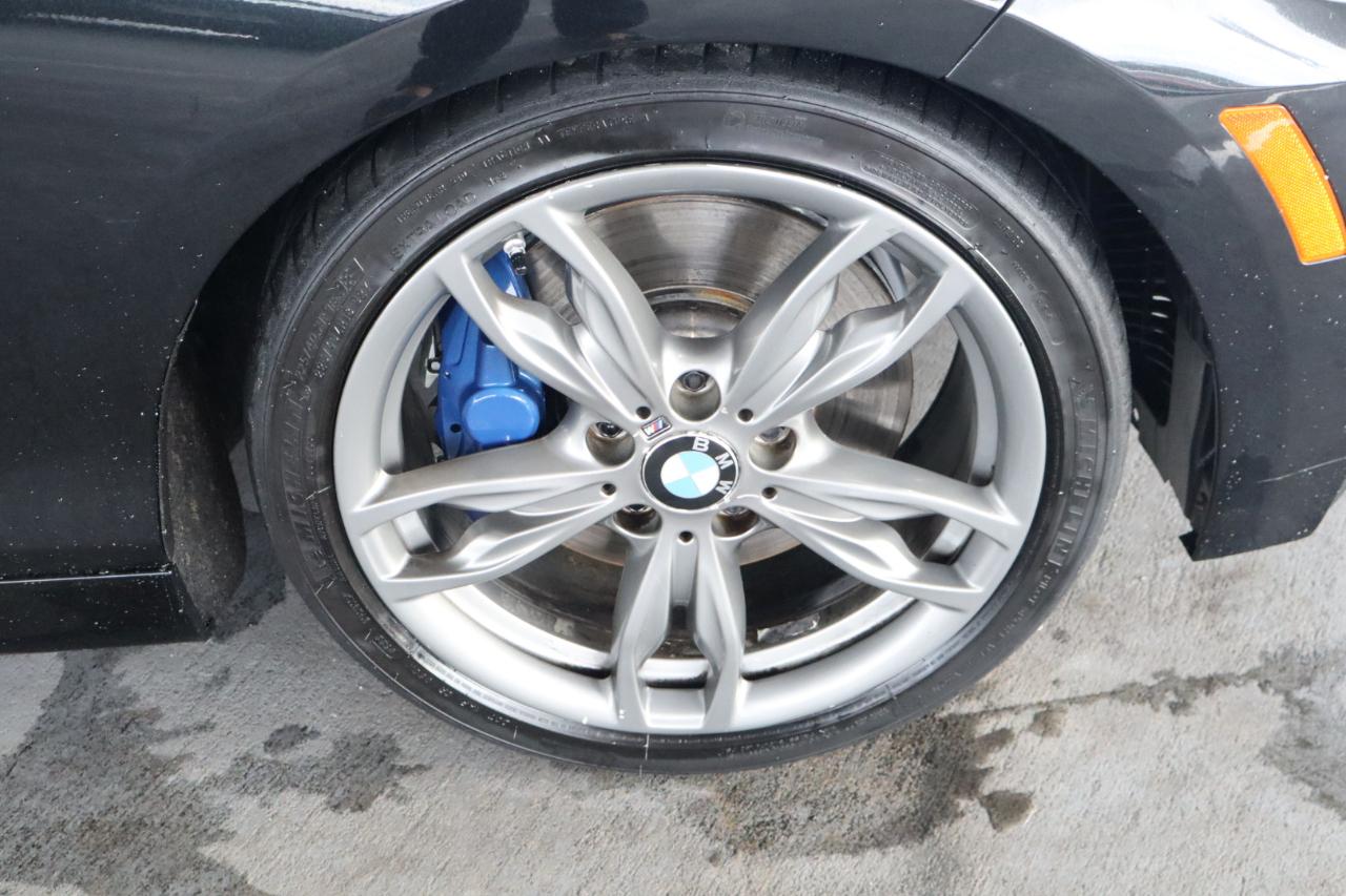 BMW 2 Series 2dr Cpe M235i RWD 2014