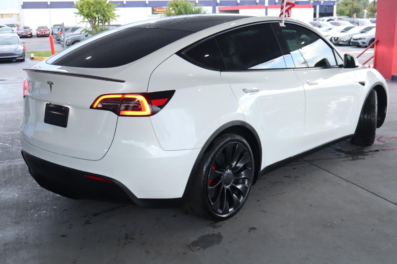 Tesla Model Y Performance AWD 2022