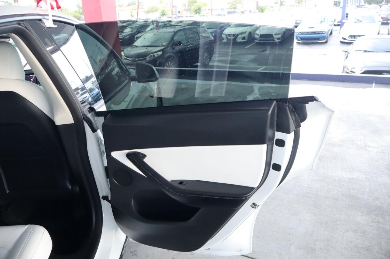 Tesla Model Y Performance AWD 2022