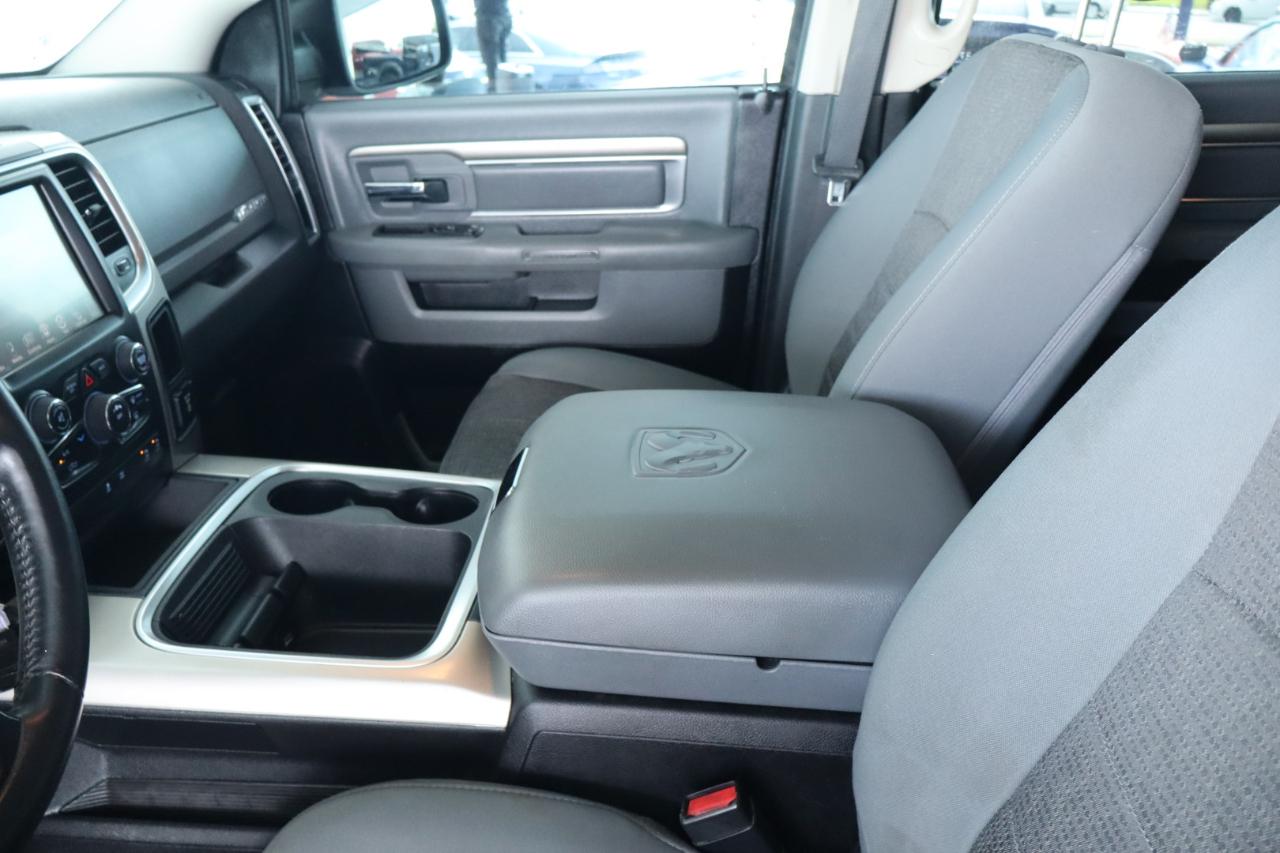 RAM 1500 2WD Crew Cab 140.5" Big Horn 2016