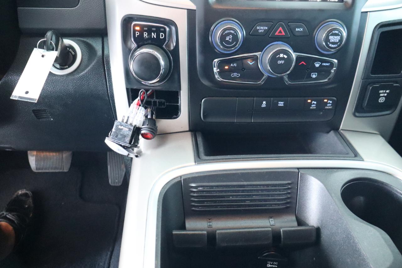 RAM 1500 2WD Crew Cab 140.5" Big Horn 2016