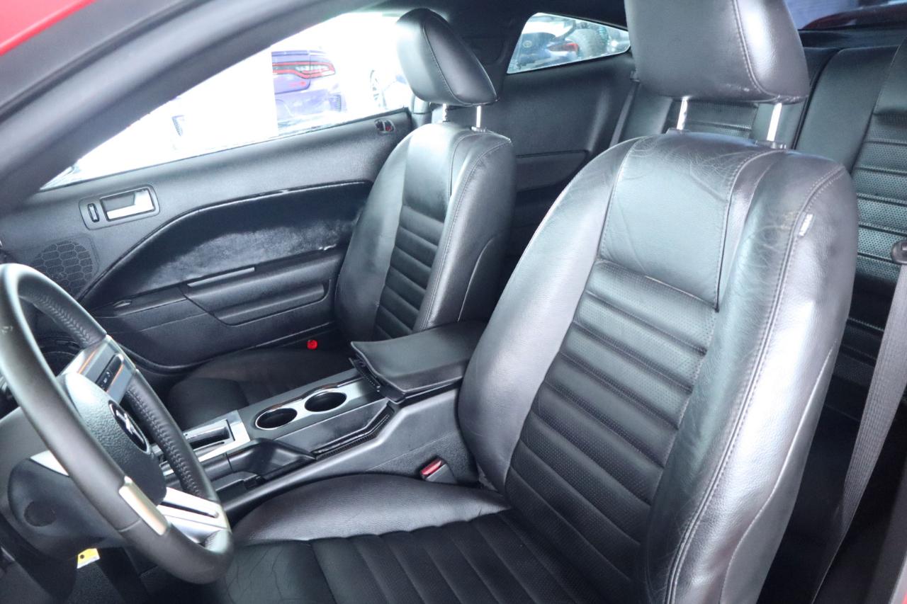 Ford Mustang 2dr Cpe GT Deluxe 2008