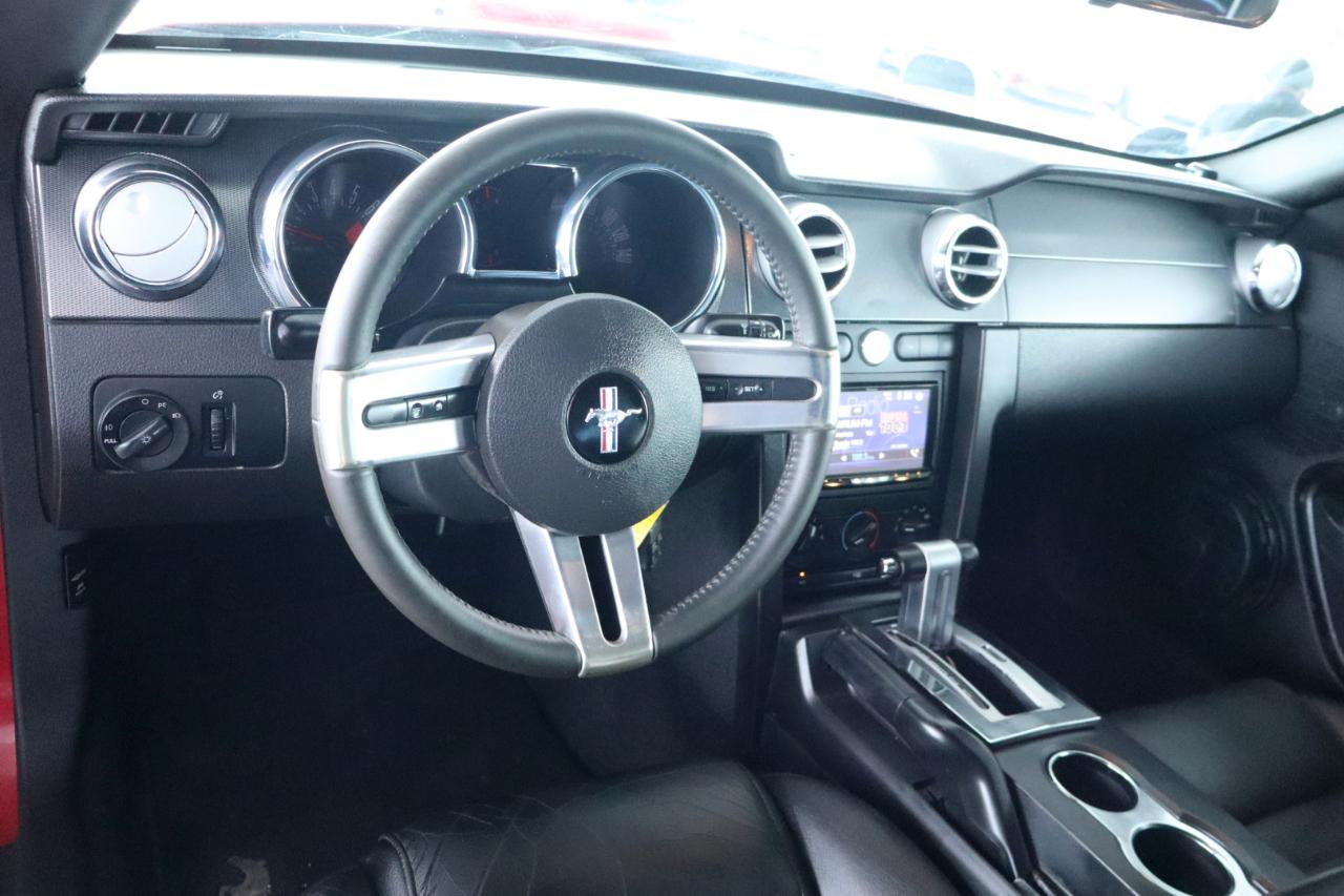 Ford Mustang 2dr Cpe GT Deluxe 2008