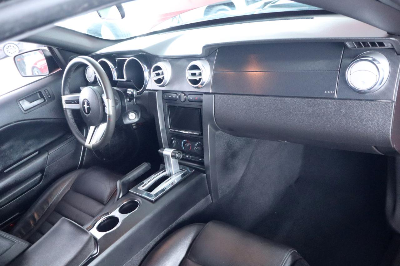 Ford Mustang 2dr Cpe GT Deluxe 2008