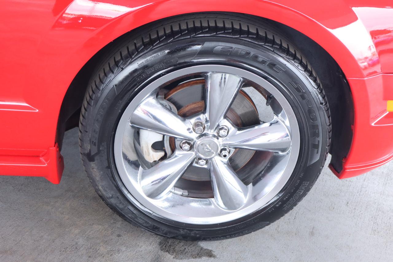Ford Mustang 2dr Cpe GT Deluxe 2008