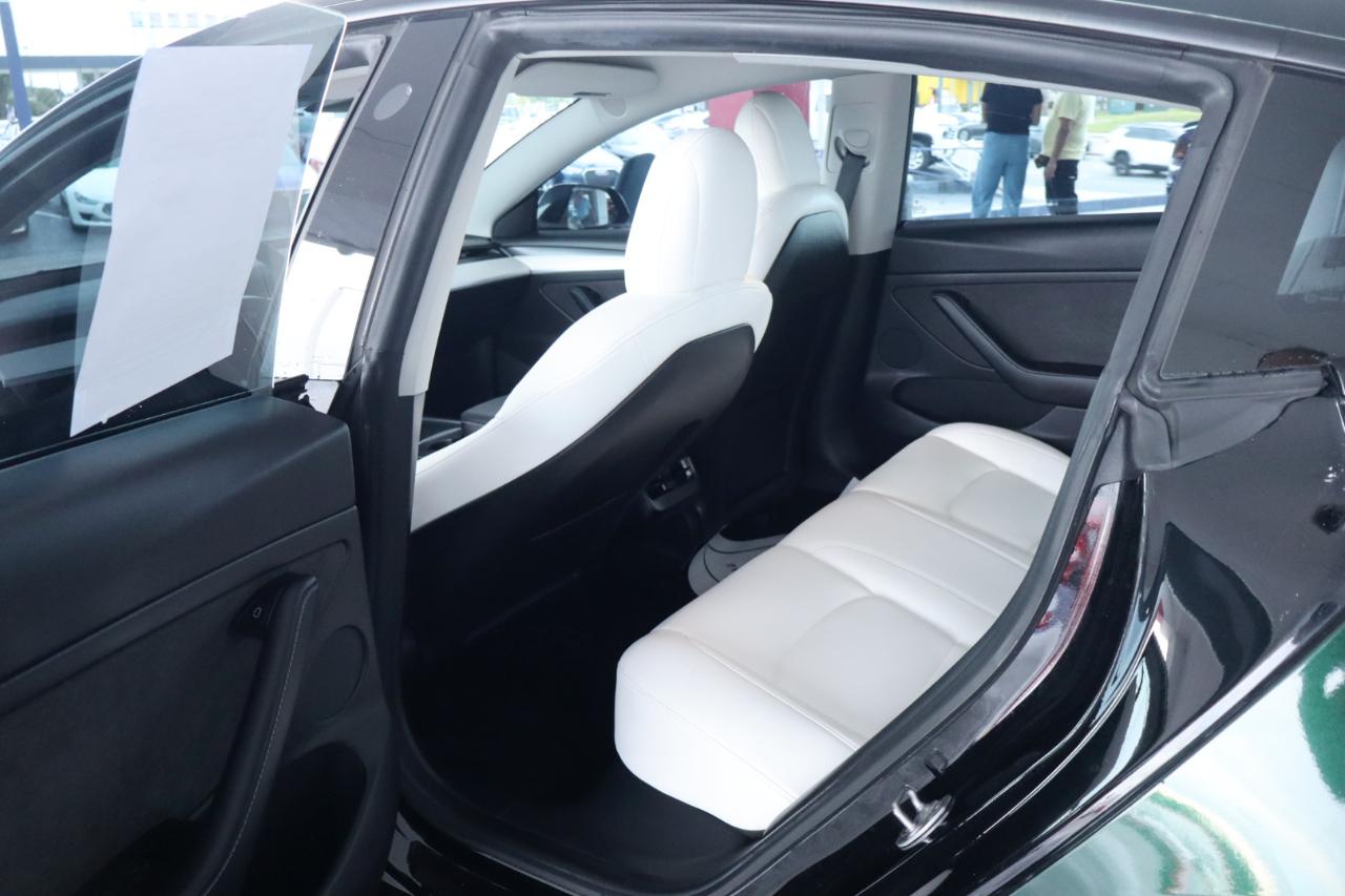 Tesla Model 3 Performance AWD 2021