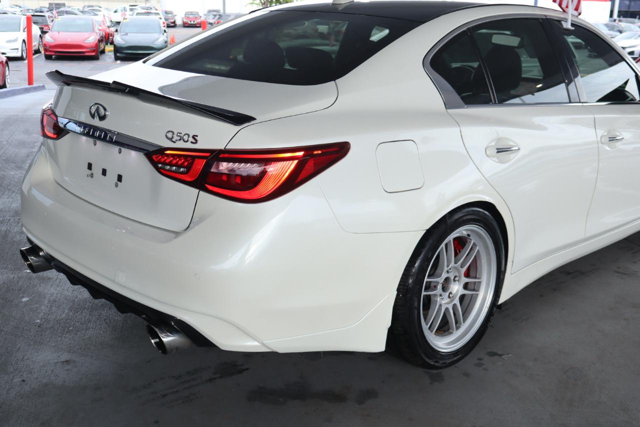 Infiniti Q50 RED SPORT 400 RWD 2018