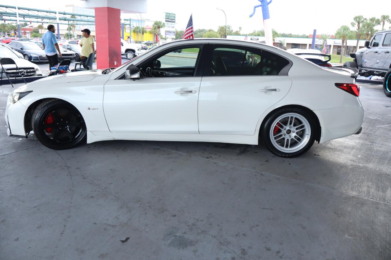 Infiniti Q50 RED SPORT 400 RWD 2018