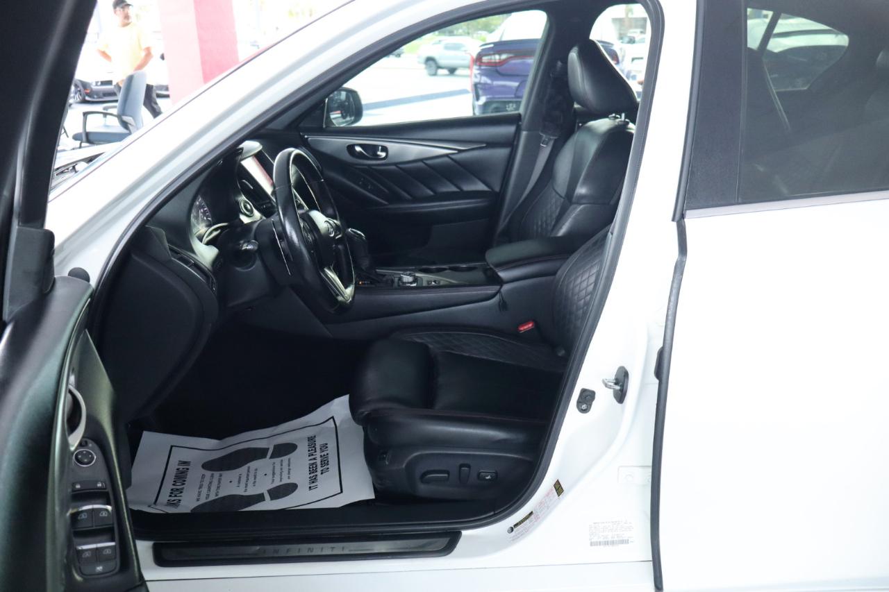 Infiniti Q50 RED SPORT 400 RWD 2018