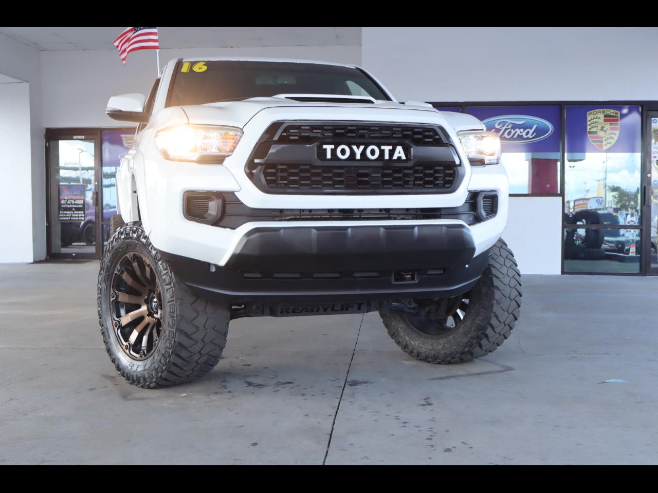 Toyota Tacoma SR5 Xtracab V6 4WD 2016