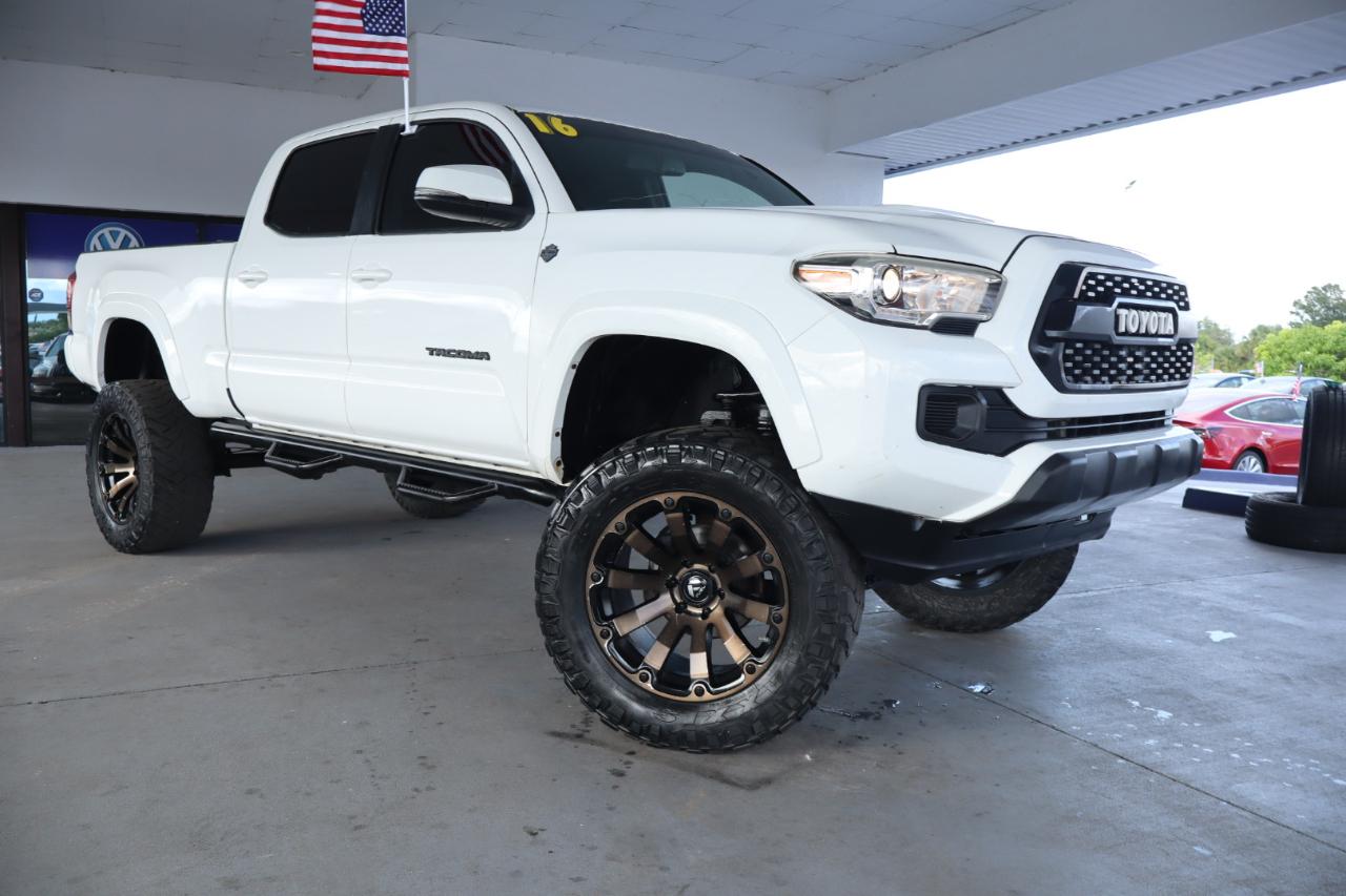 Toyota Tacoma SR5 Xtracab V6 4WD 2016