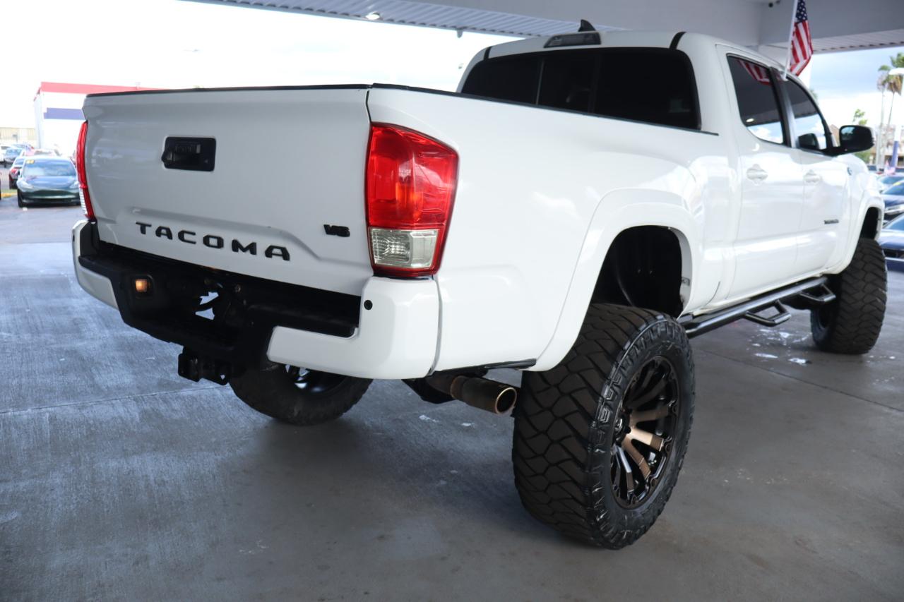 Toyota Tacoma SR5 Xtracab V6 4WD 2016