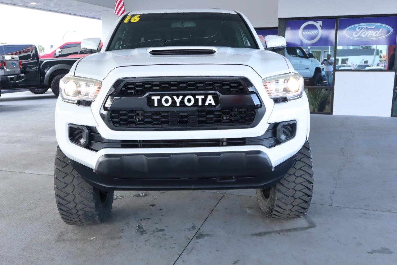 Toyota Tacoma SR5 Xtracab V6 4WD 2016