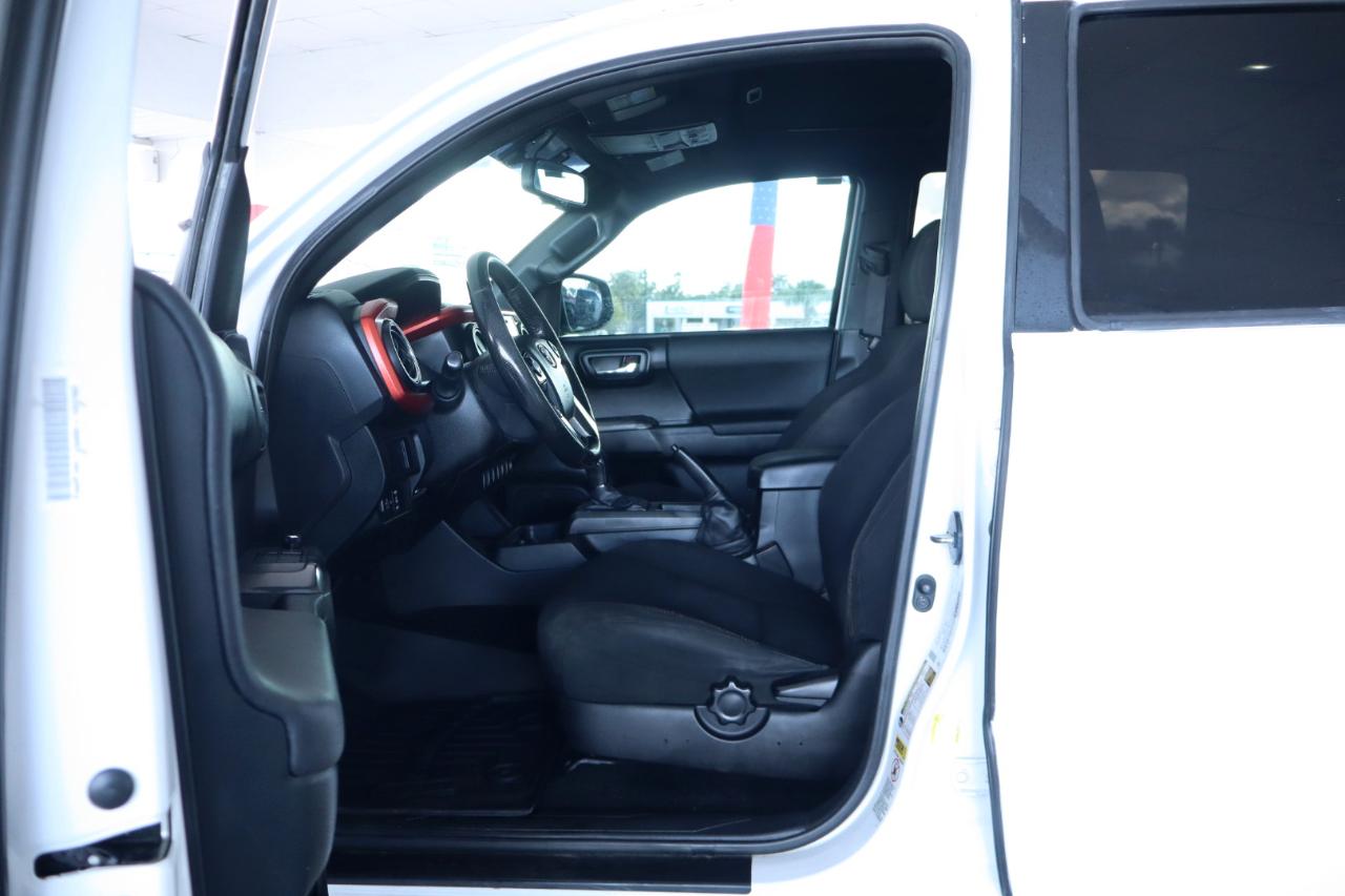 Toyota Tacoma SR5 Xtracab V6 4WD 2016