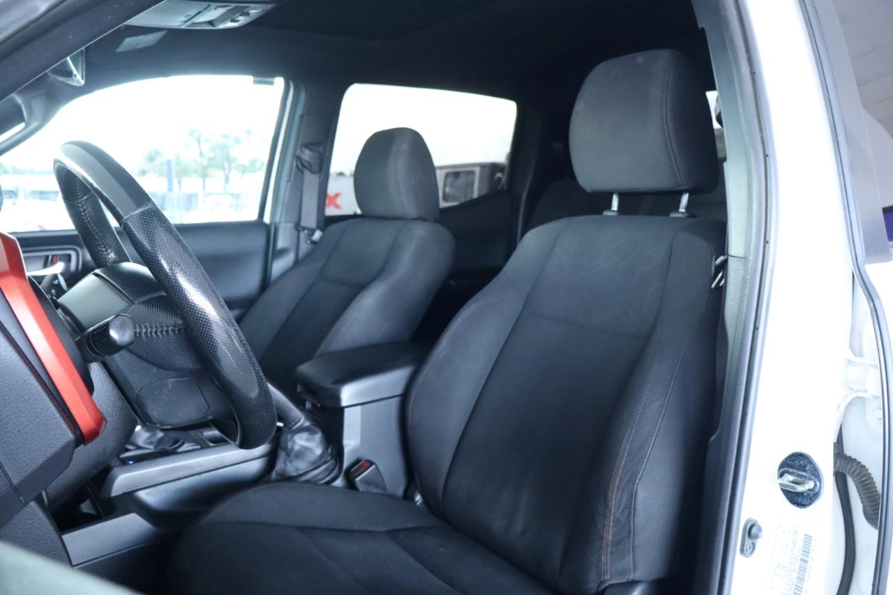 Toyota Tacoma SR5 Xtracab V6 4WD 2016