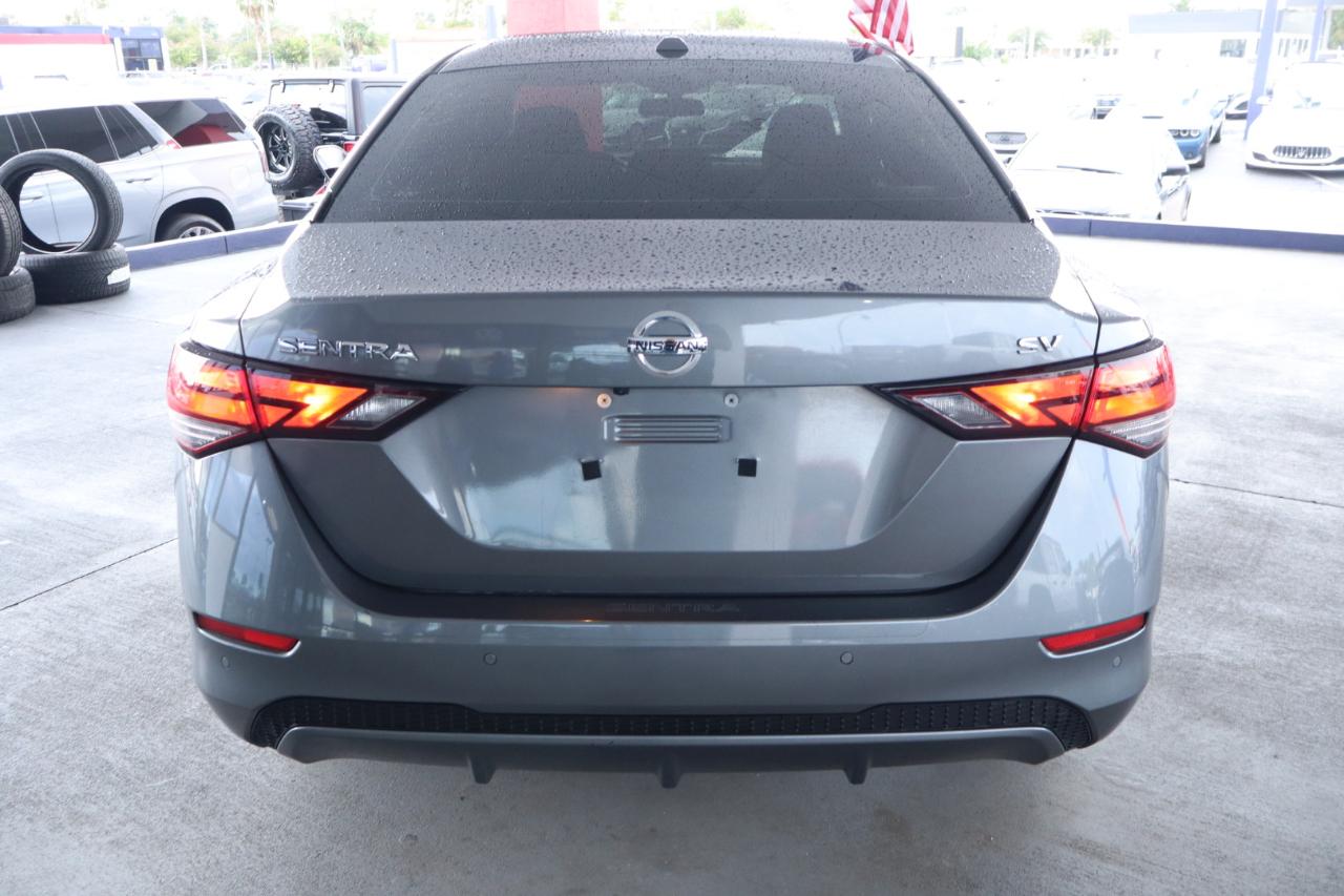 Nissan Sentra SV CVT 2022