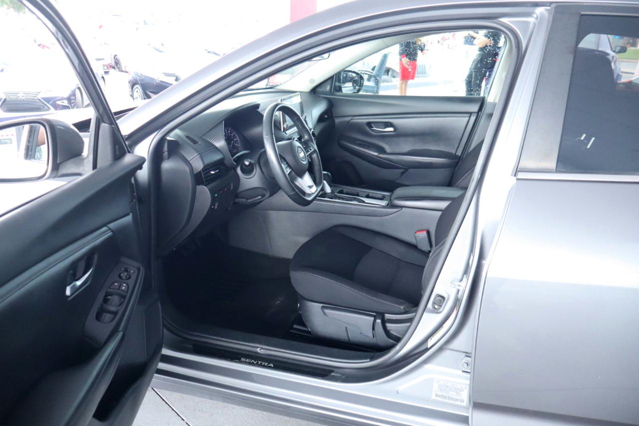 Nissan Sentra SV CVT 2022