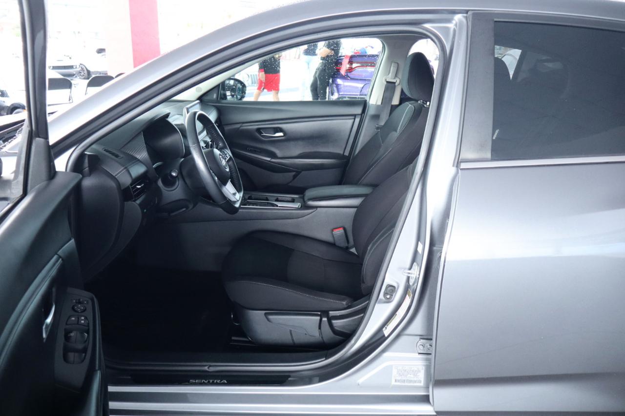 Nissan Sentra SV CVT 2022