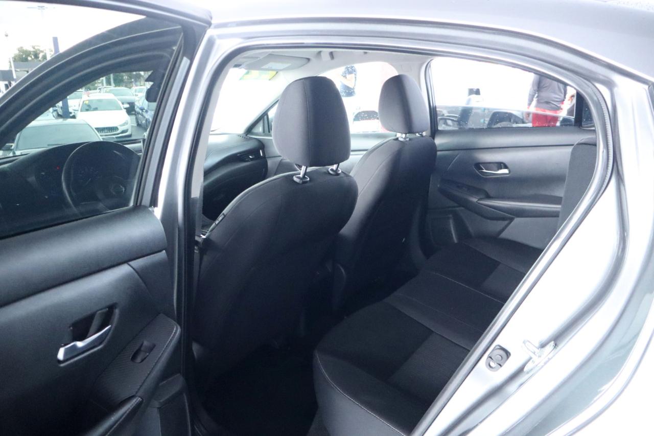 Nissan Sentra SV CVT 2022
