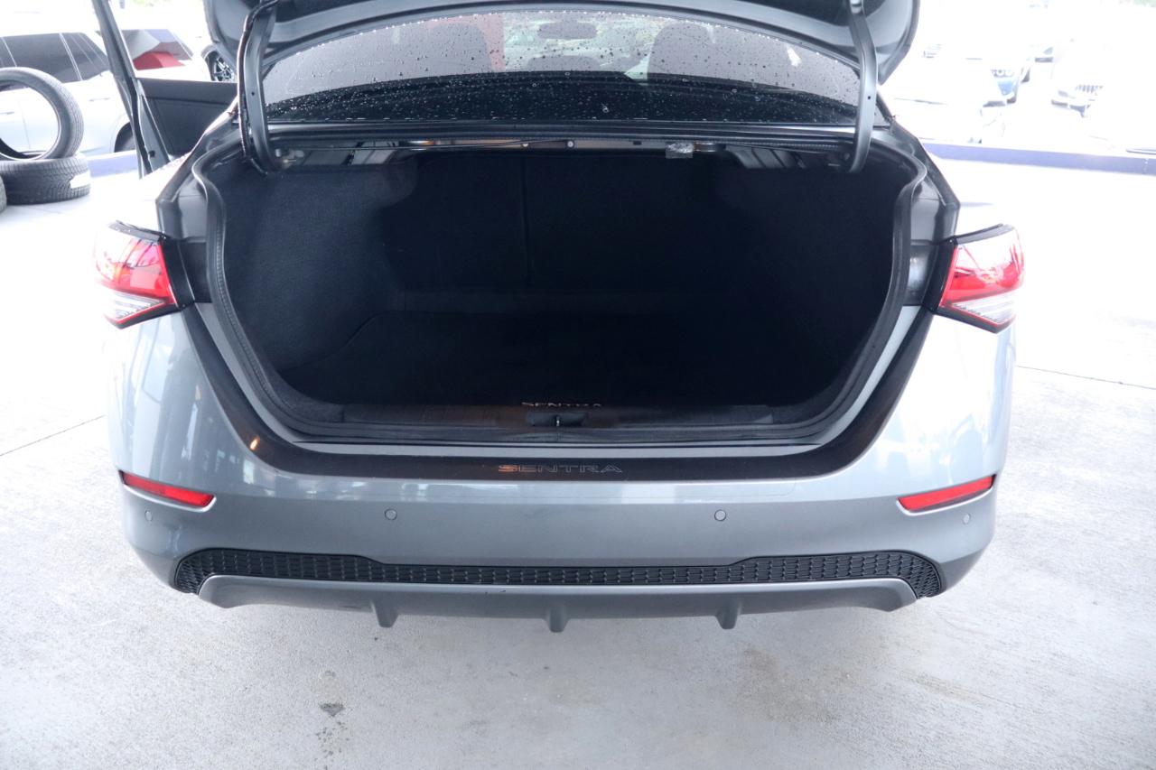 Nissan Sentra SV CVT 2022