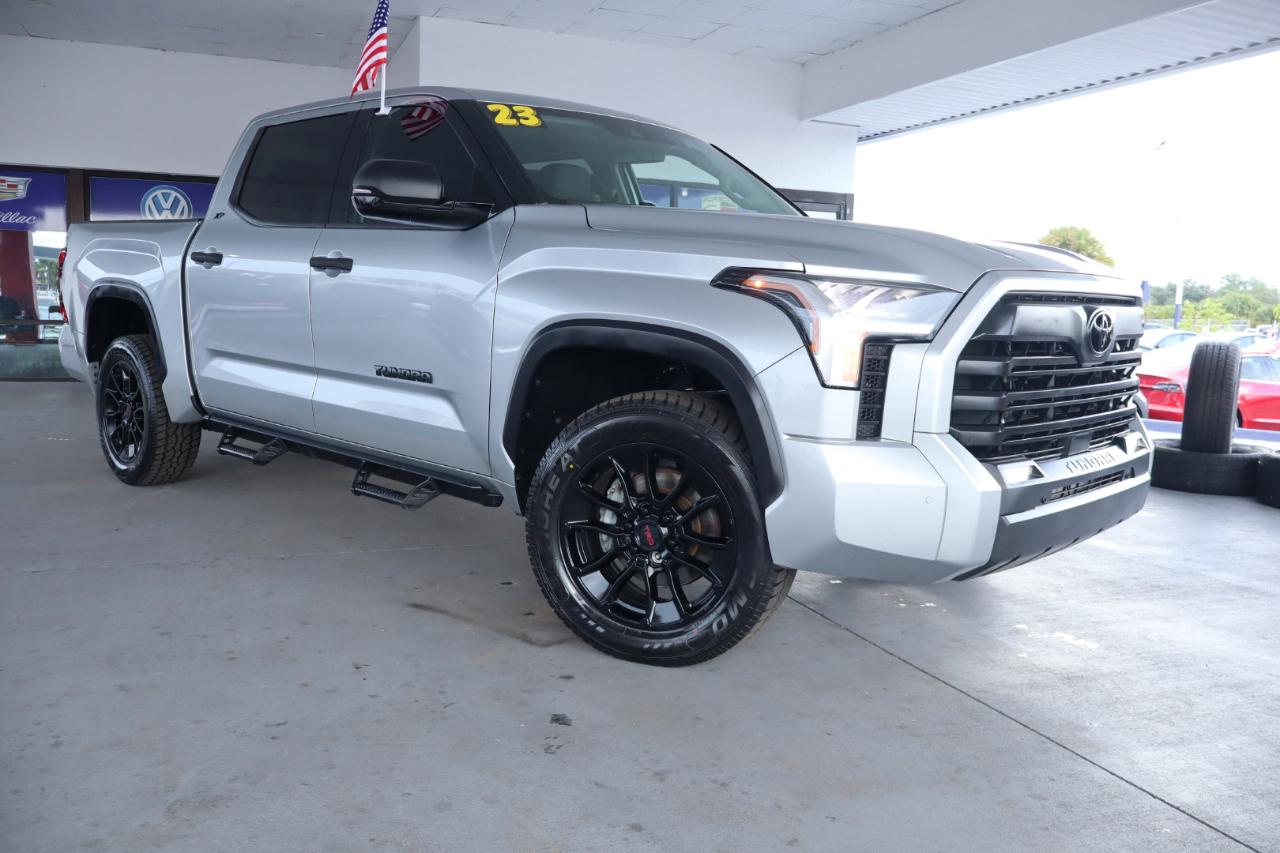 Toyota Tundra 4WD SR5 CrewMax 5.5' Bed (Natl) 2023