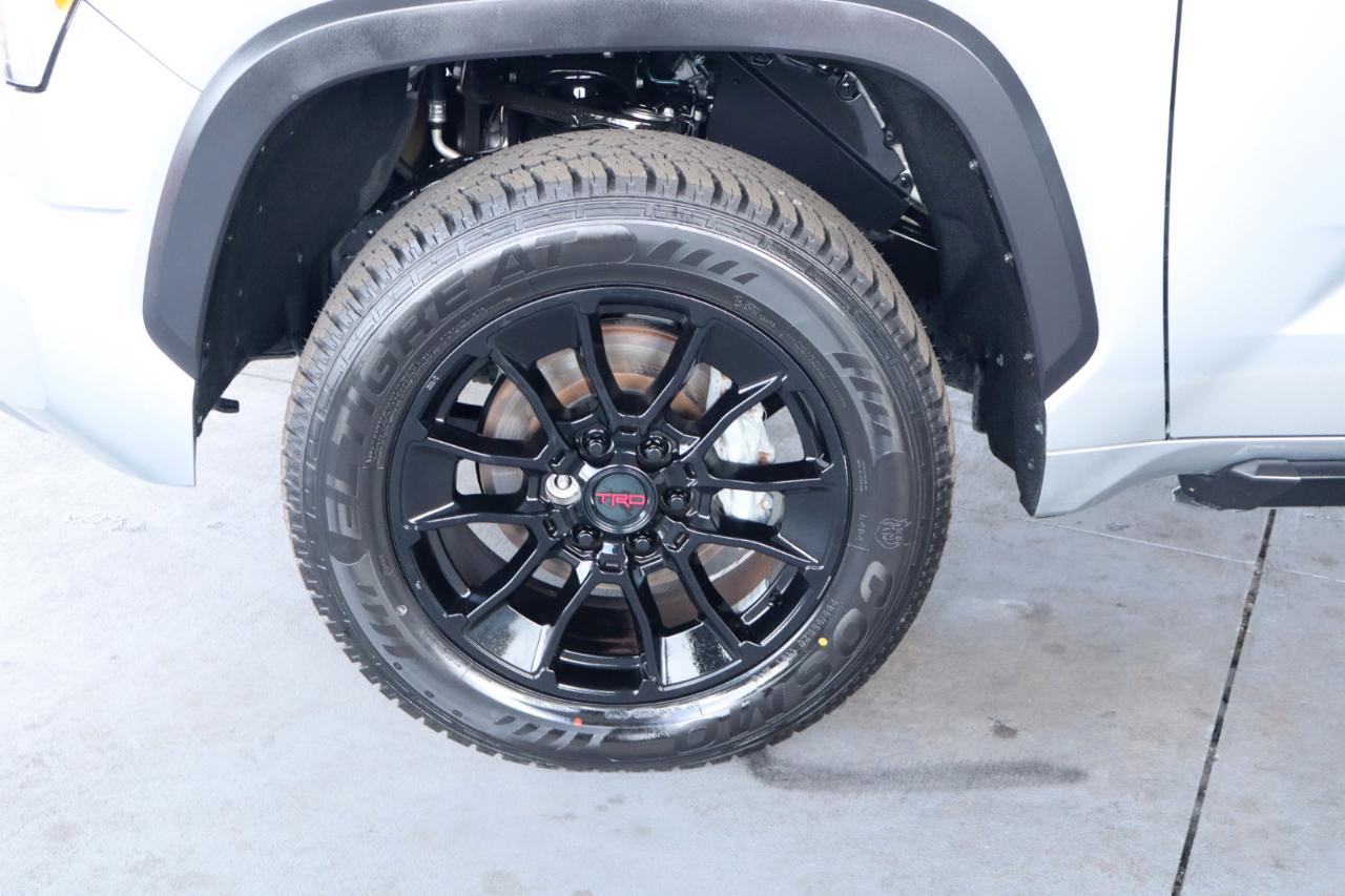 Toyota Tundra 4WD SR5 CrewMax 5.5' Bed (Natl) 2023