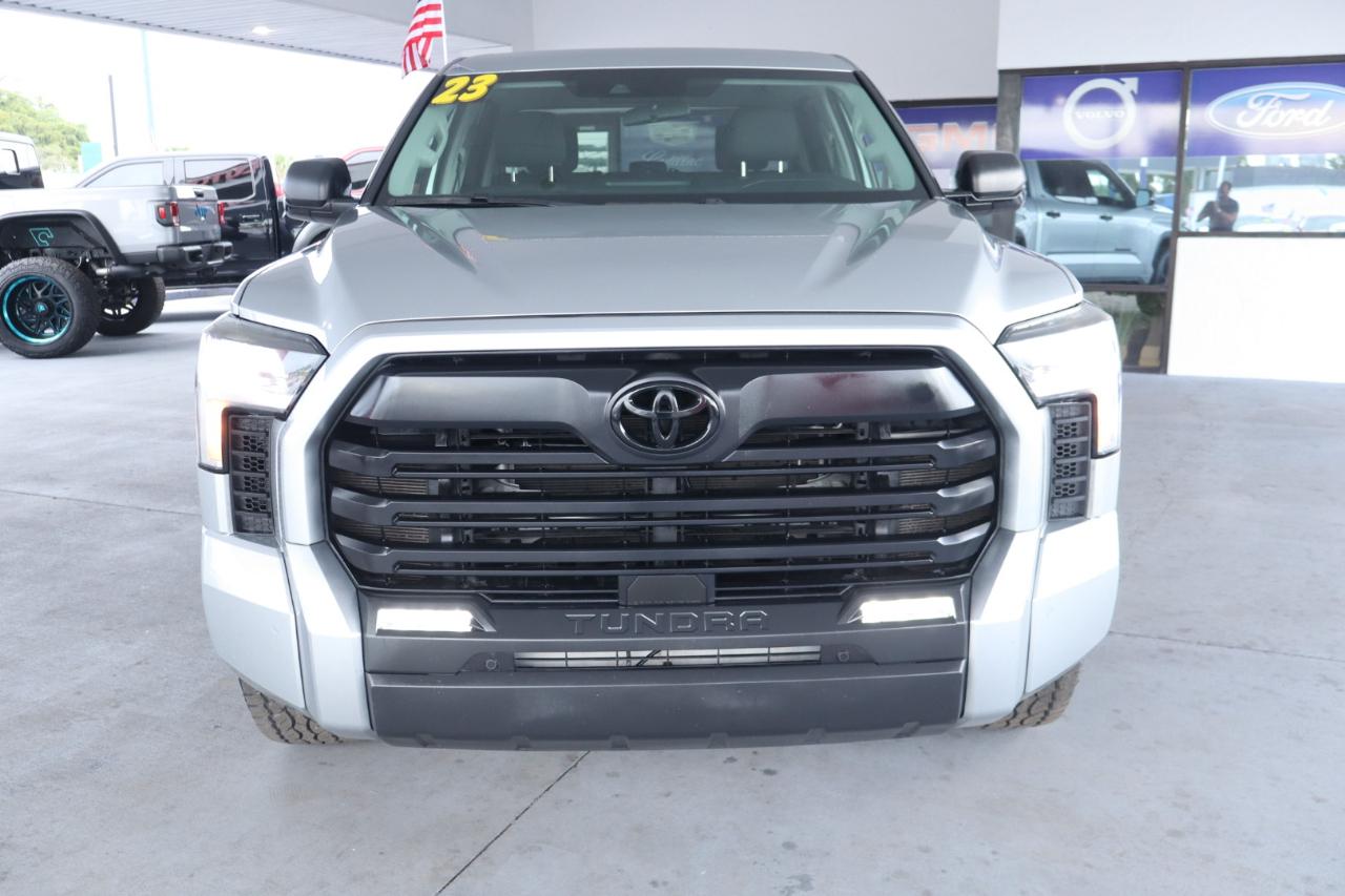 Toyota Tundra 4WD SR5 CrewMax 5.5' Bed (Natl) 2023