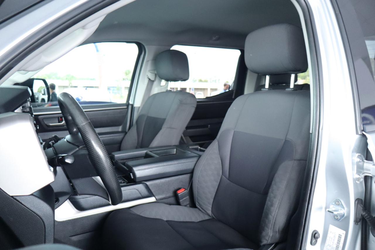 Toyota Tundra 4WD SR5 CrewMax 5.5' Bed (Natl) 2023