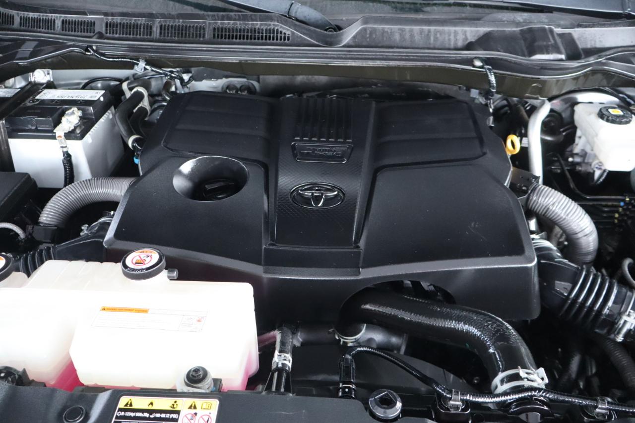 Toyota Tundra 4WD SR5 CrewMax 5.5' Bed (Natl) 2023