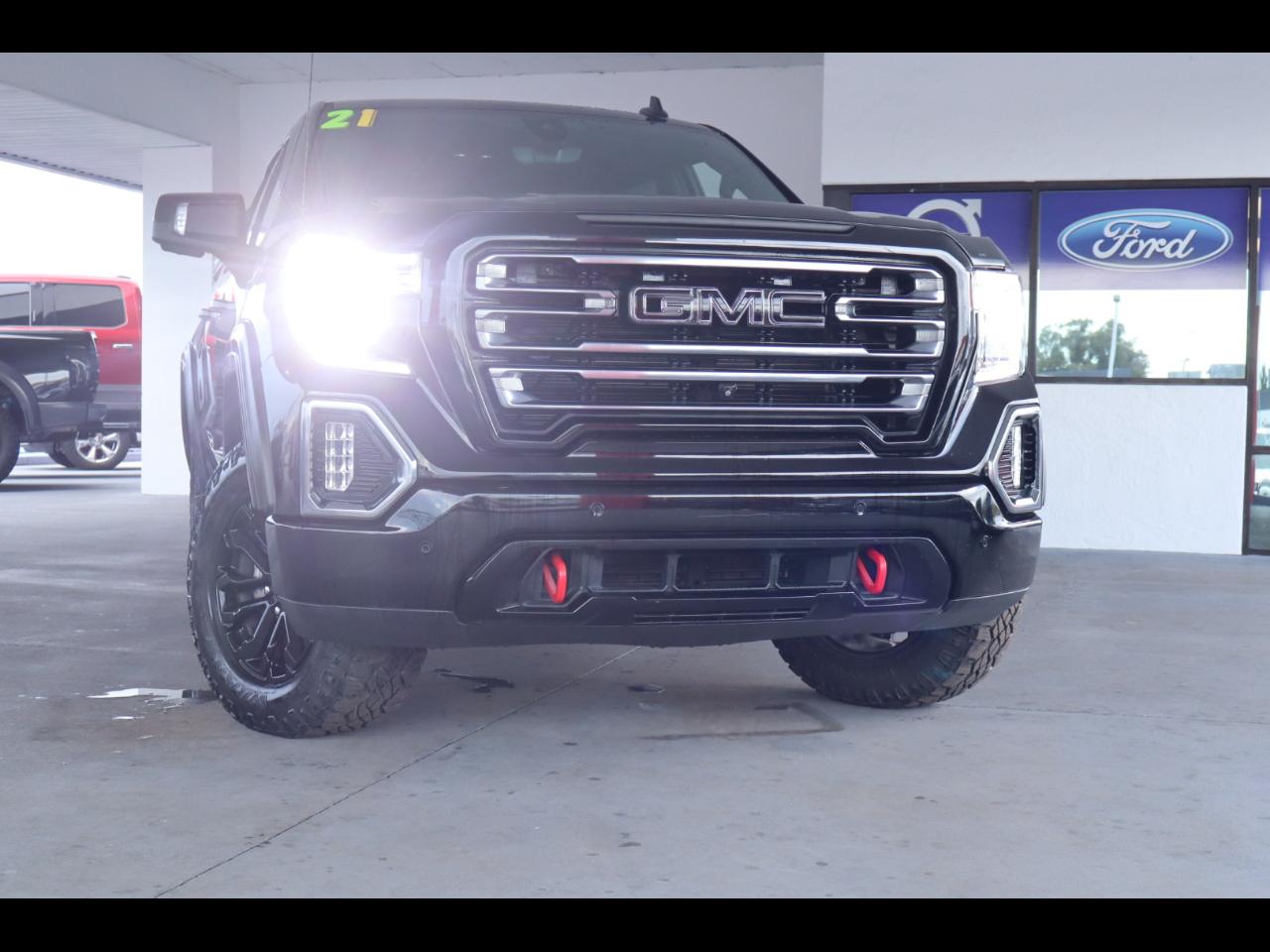 GMC Sierra 1500 4WD Crew Cab 147" AT4 2021