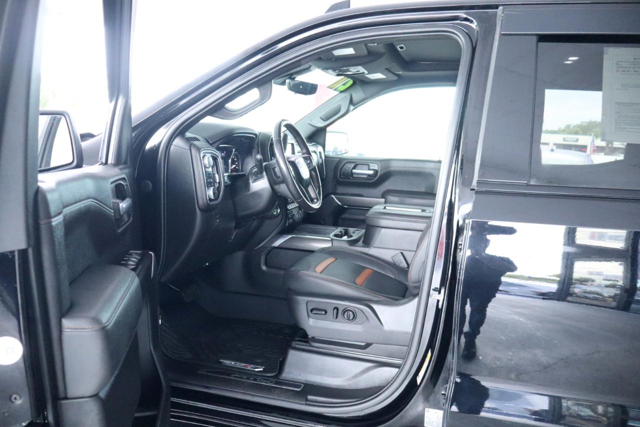 GMC Sierra 1500 4WD Crew Cab 147" AT4 2021