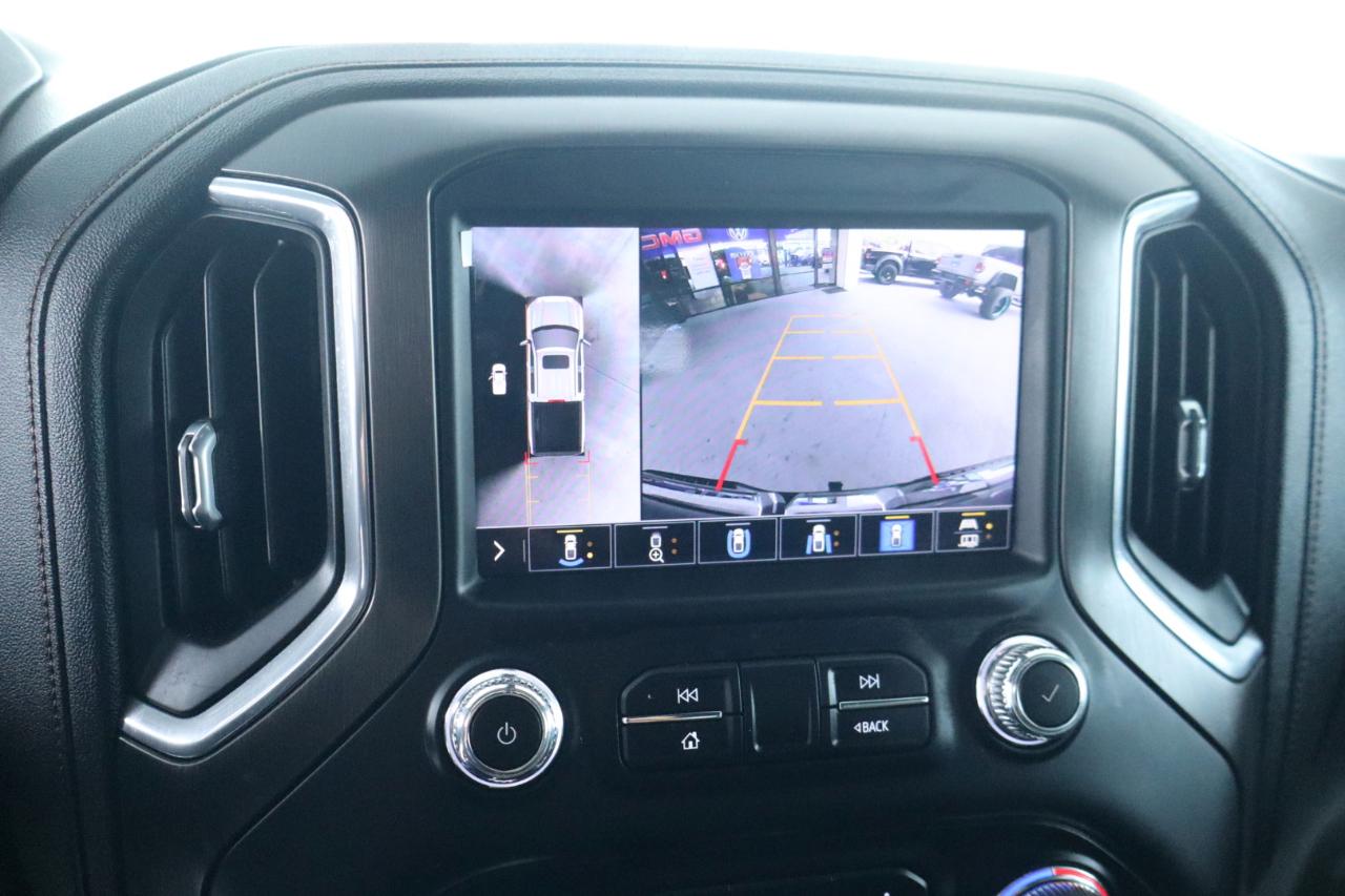 GMC Sierra 1500 4WD Crew Cab 147" AT4 2021