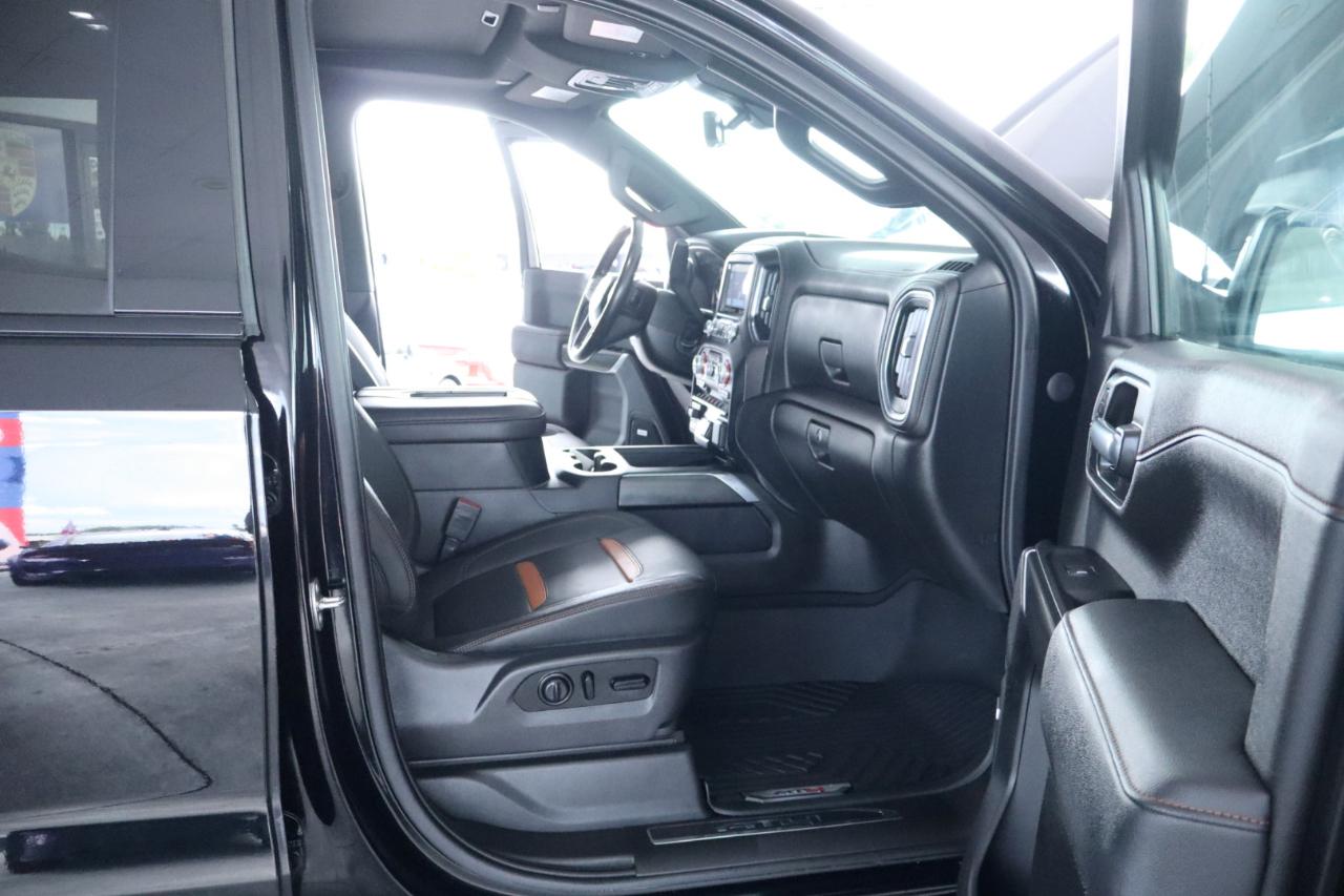 GMC Sierra 1500 4WD Crew Cab 147" AT4 2021