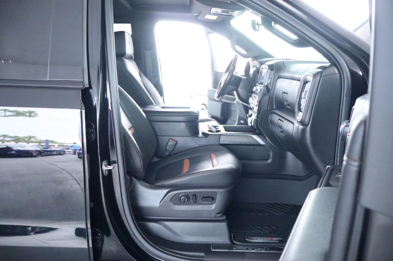 GMC Sierra 1500 4WD Crew Cab 147" AT4 2021