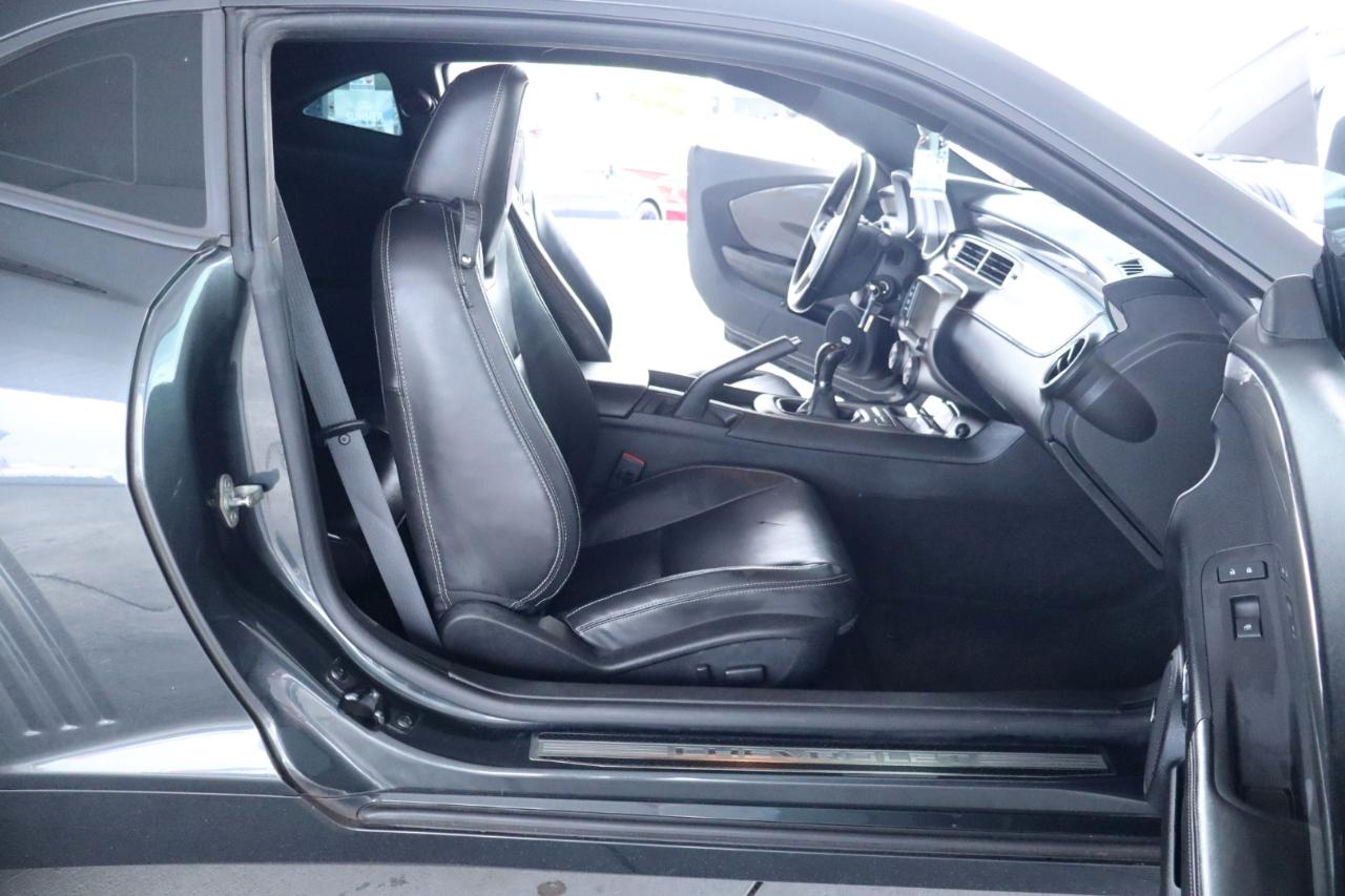 Chevrolet Camaro 2dr Cpe SS w/2SS 2014