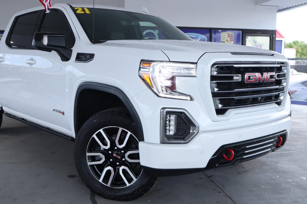GMC Sierra 1500 4WD Crew Cab 147" AT4 2021