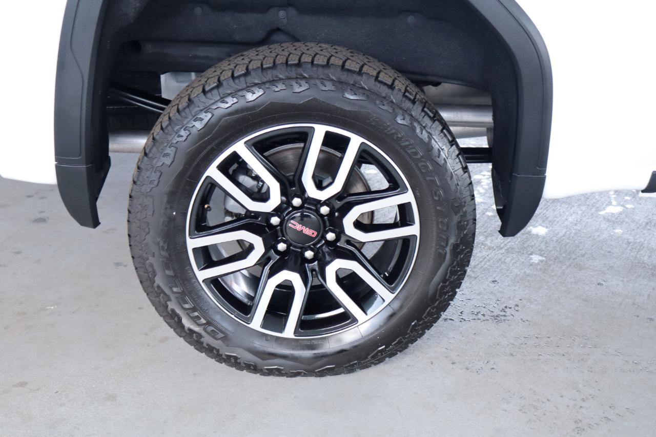 GMC Sierra 1500 4WD Crew Cab 147" AT4 2021