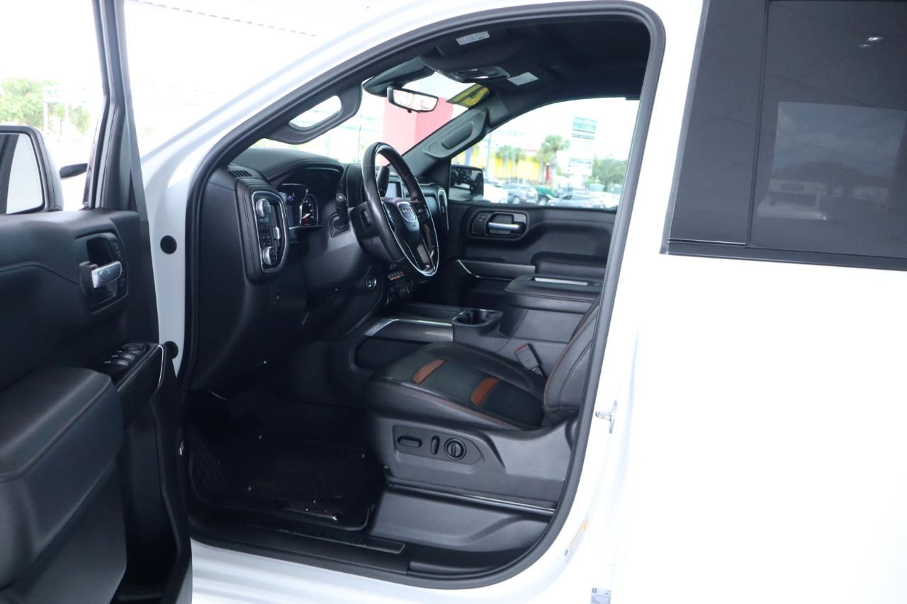 GMC Sierra 1500 4WD Crew Cab 147" AT4 2021