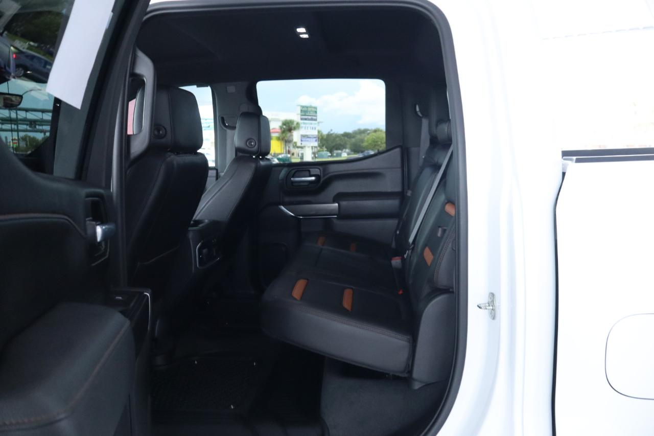 GMC Sierra 1500 4WD Crew Cab 147" AT4 2021