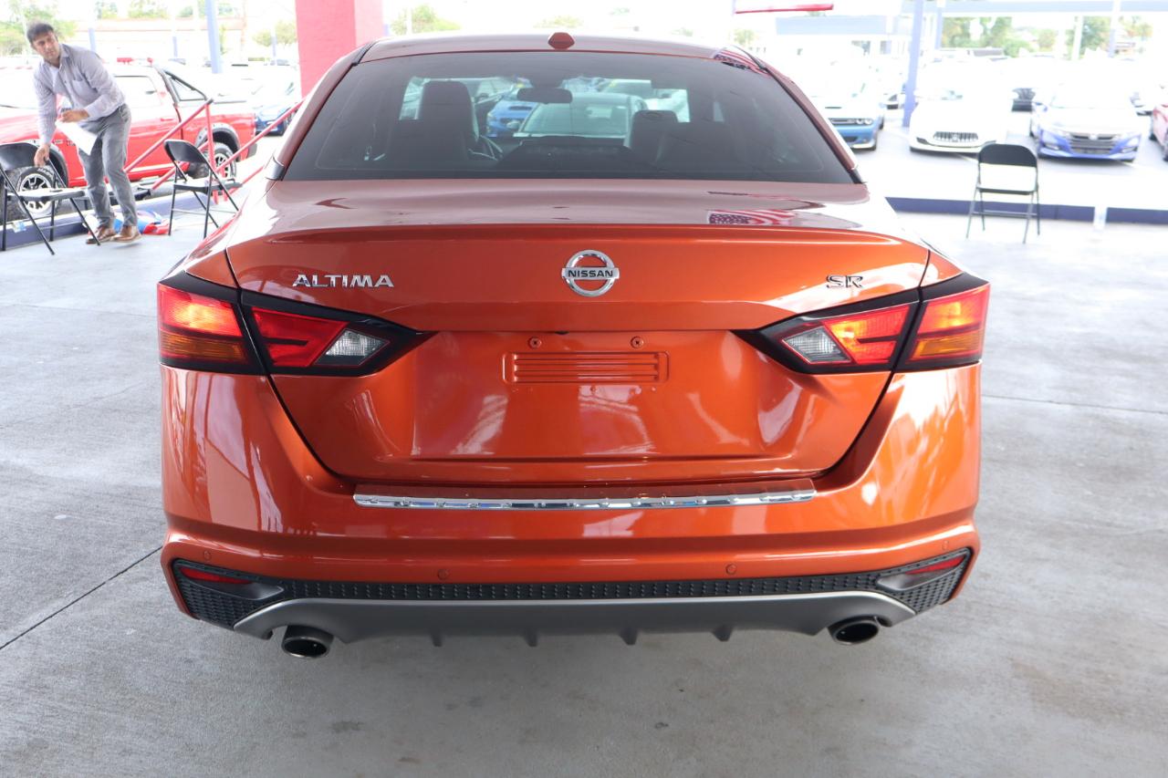 Nissan Altima 2.5 SR Sedan 2021