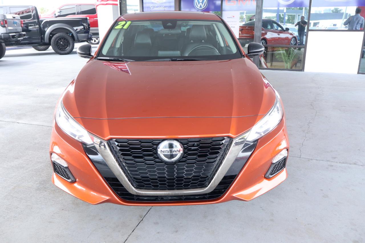 Nissan Altima 2.5 SR Sedan 2021
