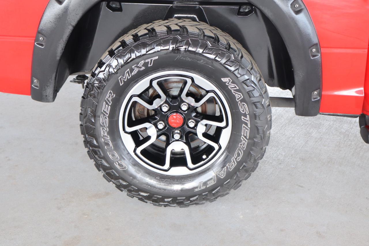 RAM 1500 Rebel 4x4 Crew Cab 5'7" Box 2017