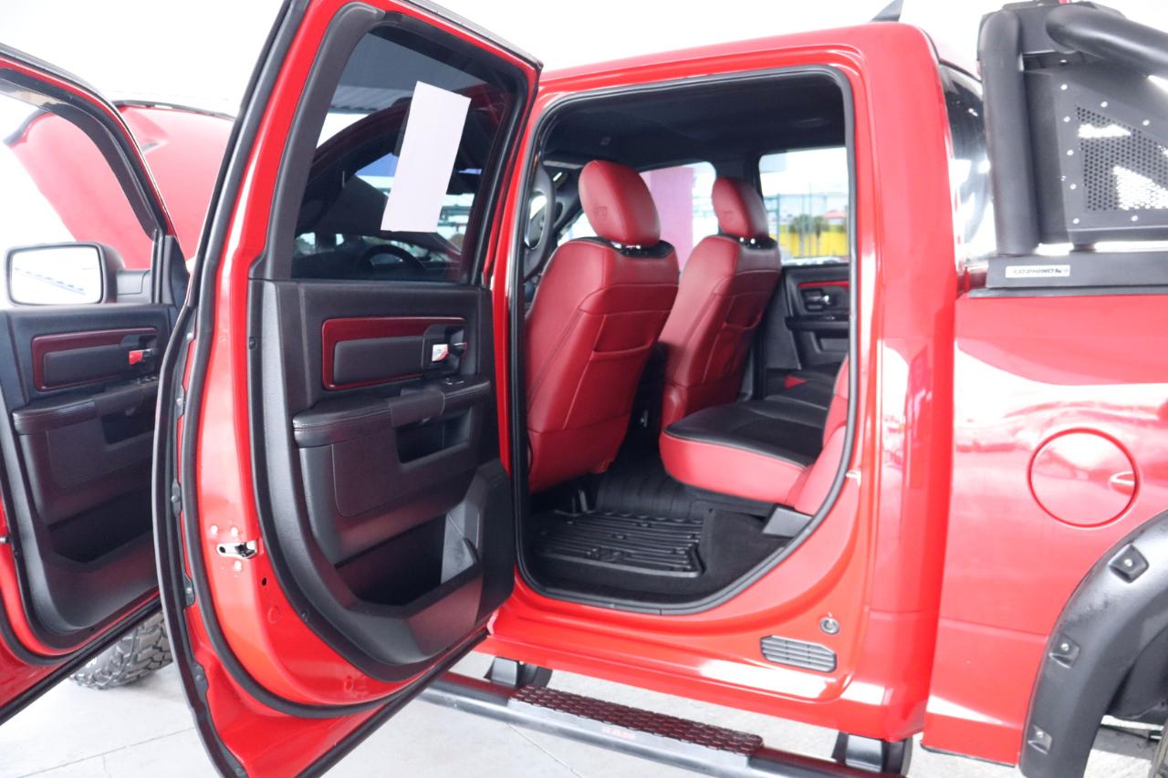 RAM 1500 Rebel 4x4 Crew Cab 5'7" Box 2017